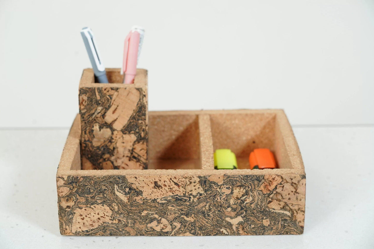 CORK DESKTOP ACCESSORIES-Desktop Organizer 16