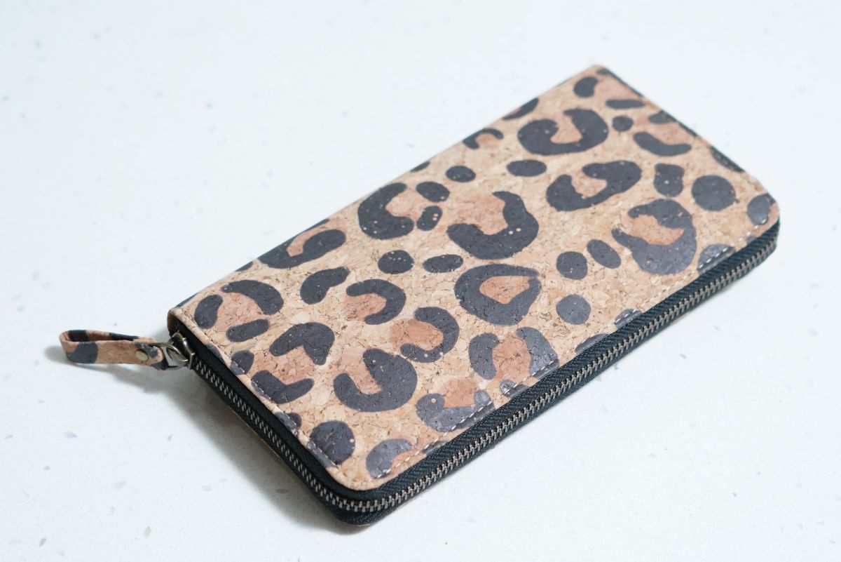 Cork Bags & Purses - Clutch Panda Print