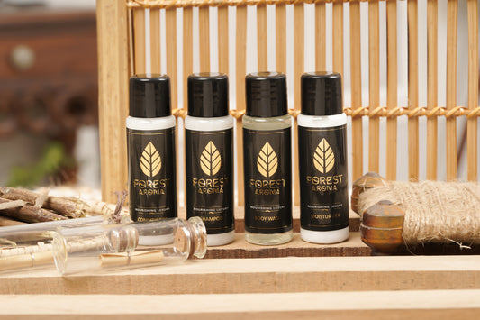 Old Tree Forest Aroma Toiletry Kit