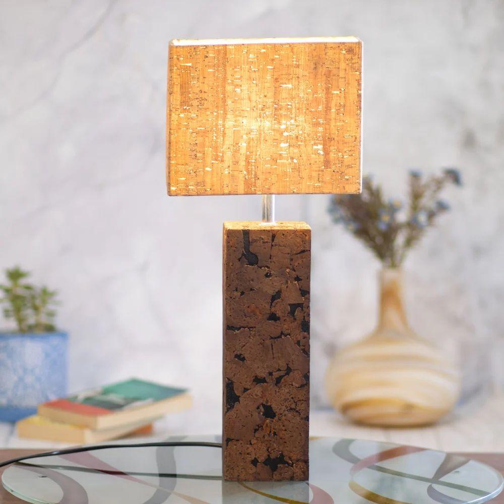 Cork lights - Table lamp design 4