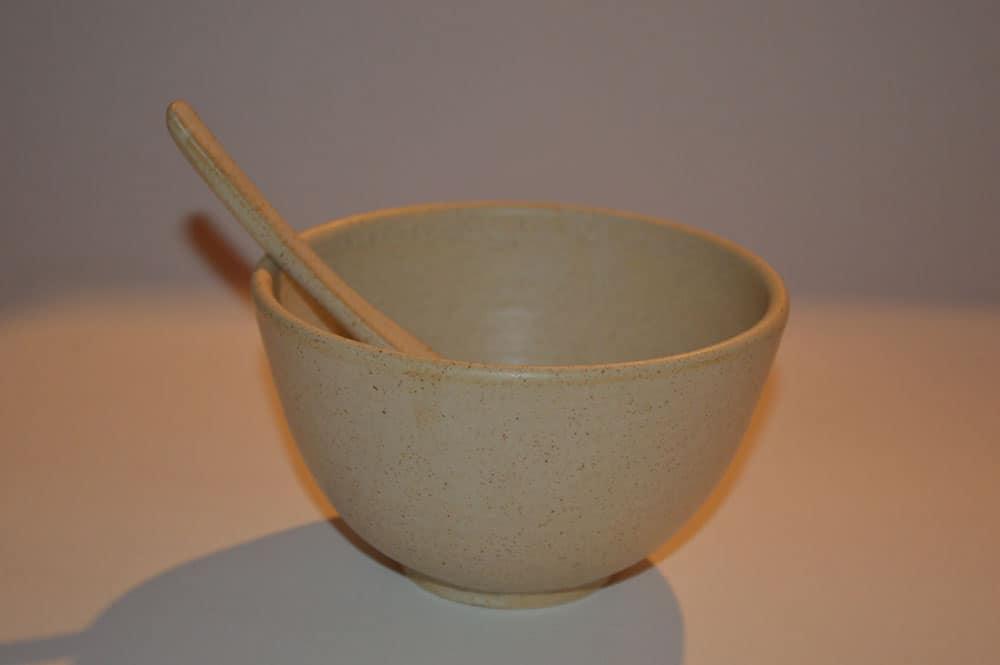 Stoneware - soup bowl and soup spoon white