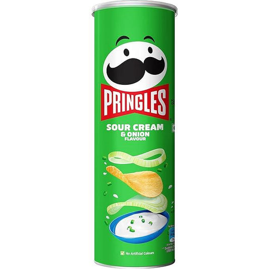 Pringles Sour Cream & Onion Flavour | Potato Chips | Sour Cream & onion Flavored Potato chips | Crispy Snack | Crunchy Snack food for Movies, Games & More | On-the-Go Can | 134gram|Salted