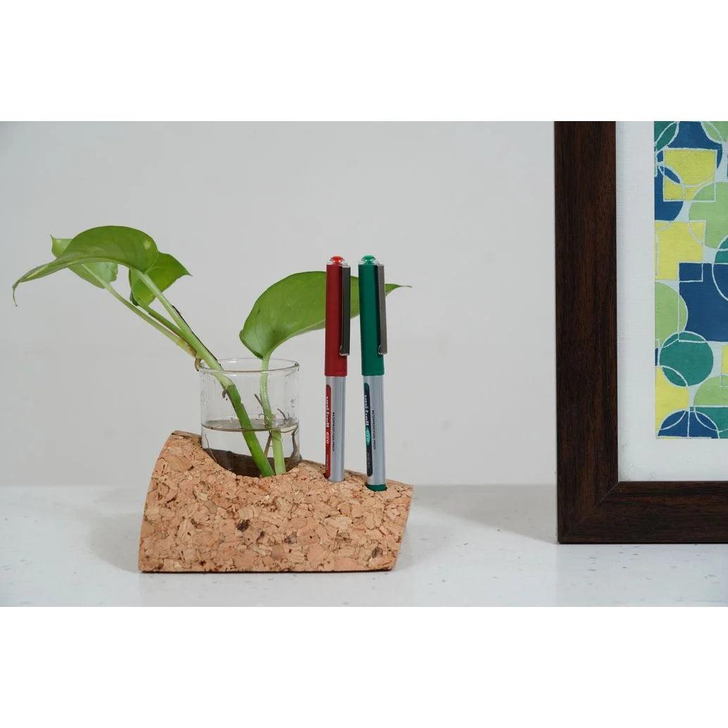 CORK DESKTOP ACCESSORIES-Planter Cum Pen Holder